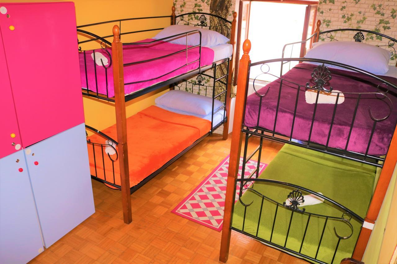 Hostel Alma 2 Пореч Экстерьер фото