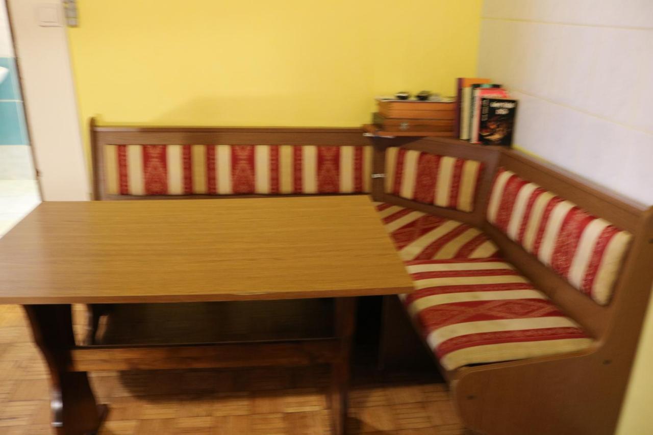 Hostel Alma 2 Пореч Экстерьер фото