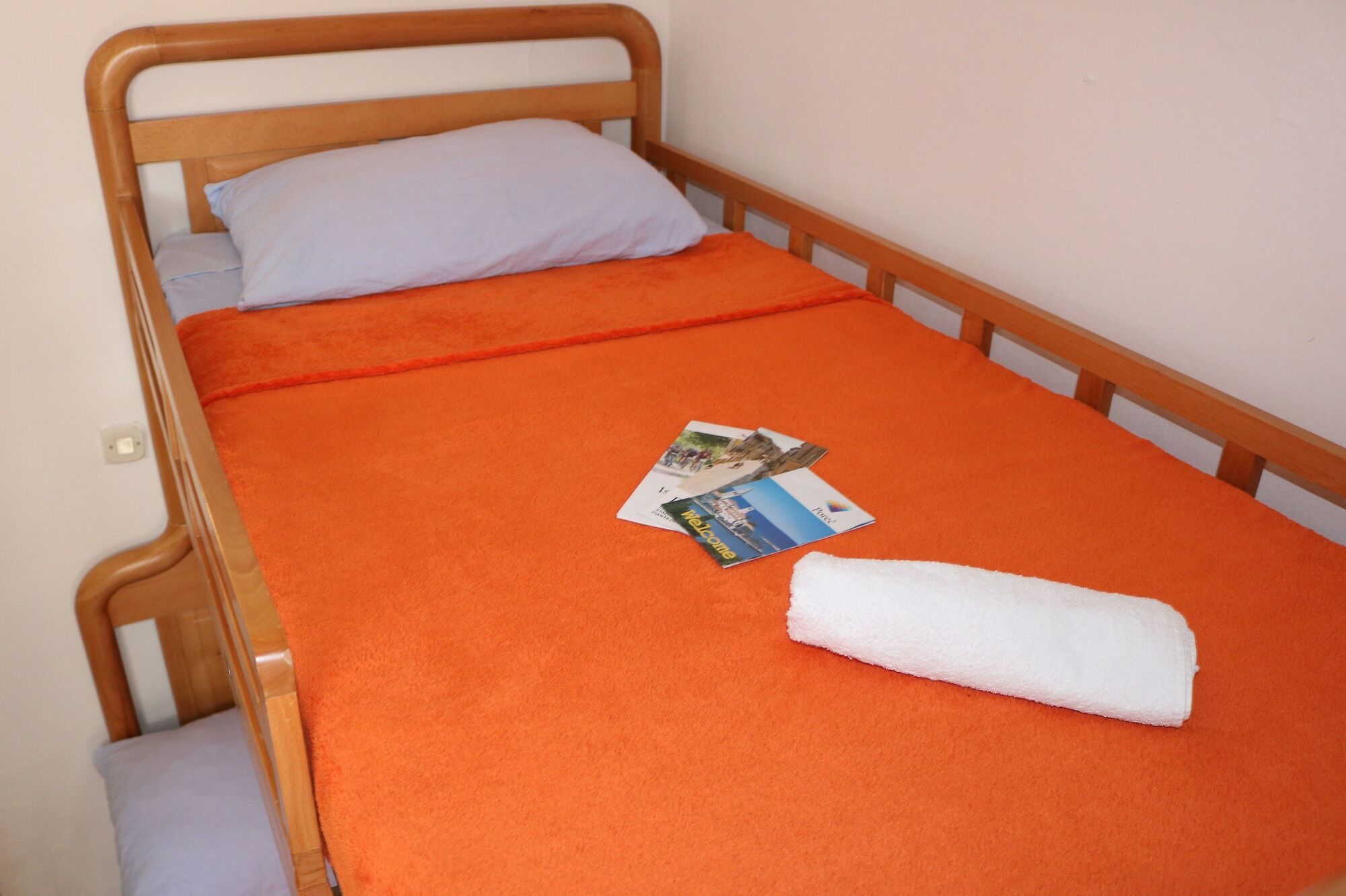 Hostel Alma 2 Пореч Экстерьер фото